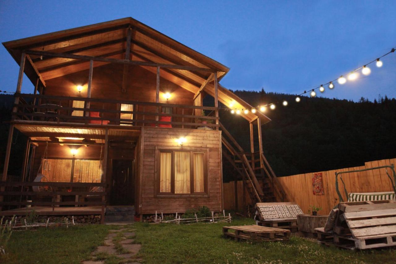 Cottage Woodside Mestia Exterior photo